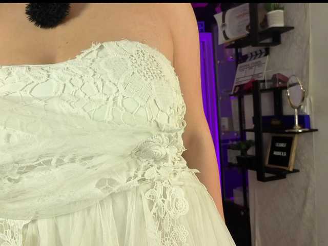 miasecretmodel's BongaCams show and profile