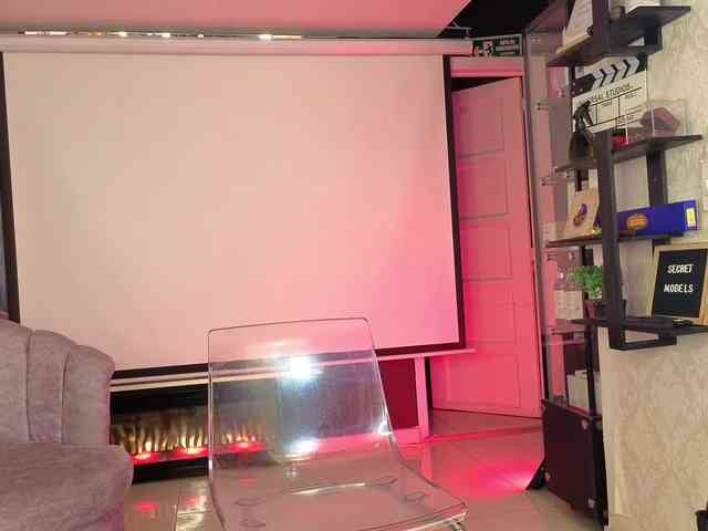 miasecretoficial webcam