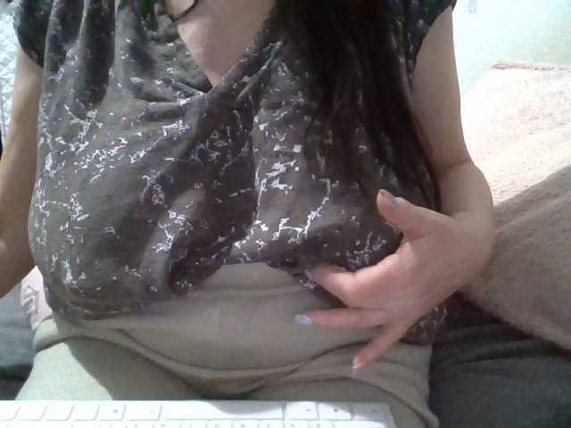 RinaSunnyy's BongaCams show and profile