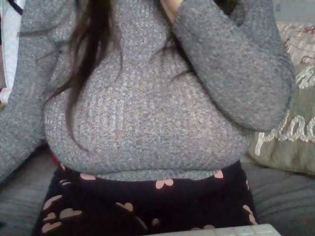 RinaSunnyy's BongaCams show and profile