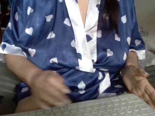 RinaSunnyy webcam