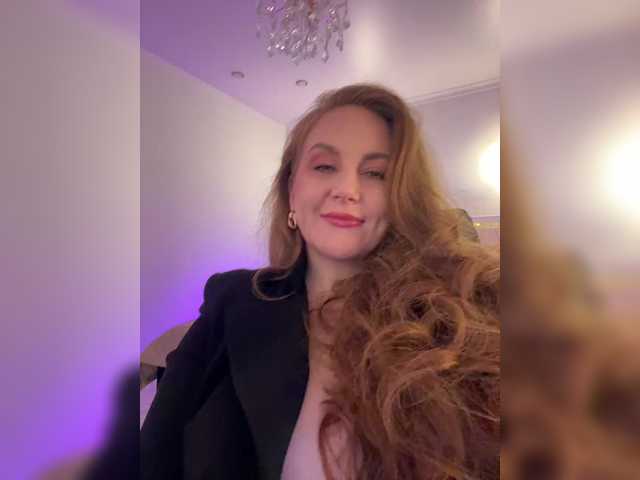 cherryygirl's BongaCams show and profile