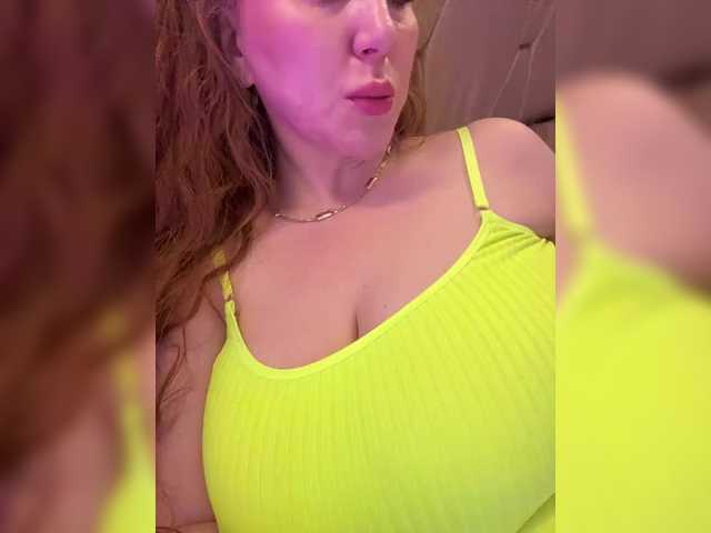 cherryygirl's BongaCams show and profile