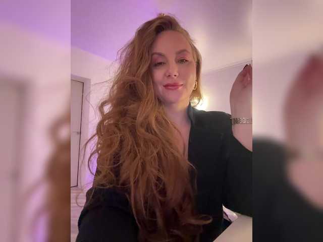 cherryygirl's BongaCams show and profile