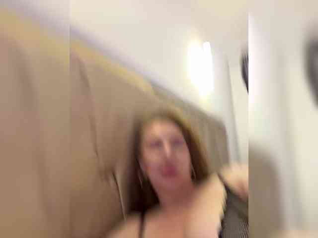 cherryygirl webcam