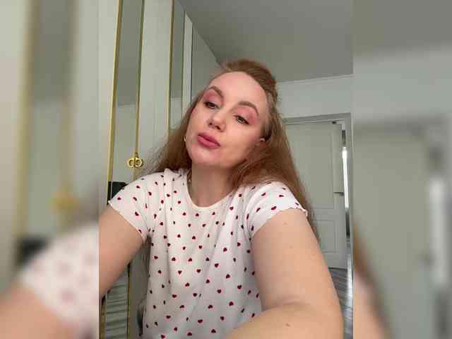 cherryygirl webcam