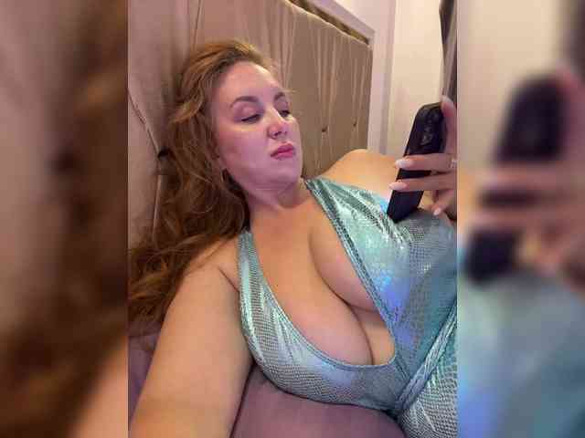 cherryygirl webcam