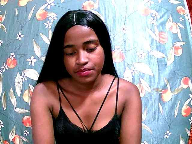 Blacksexy1 webcam