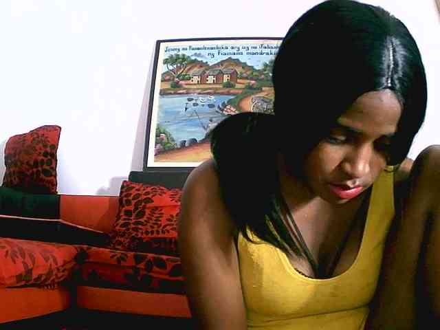 Blacksexy1 webcam