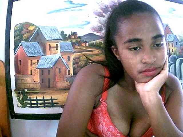 Blacksexy1 webcam