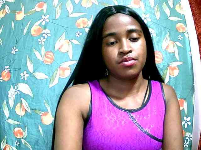 Blacksexy1 webcam