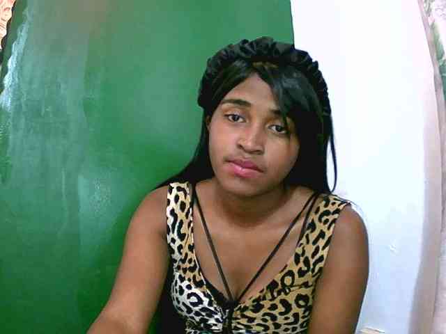 Blacksexy1 webcam