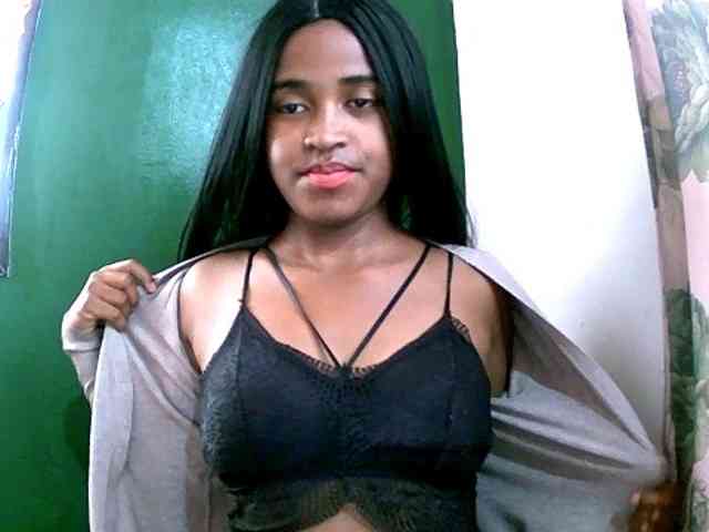 Blacksexy1 webcam