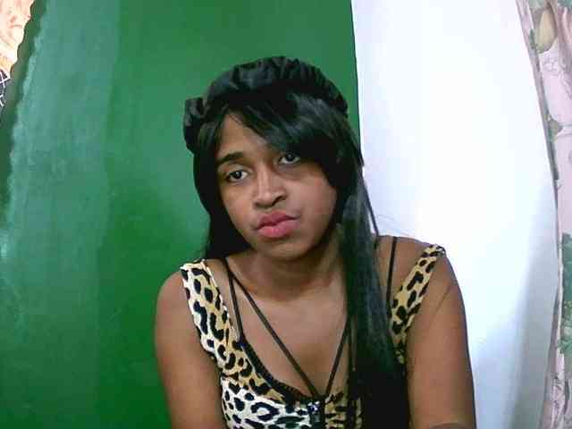 Blacksexy1 webcam