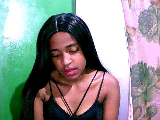 Blacksexy1 webcam