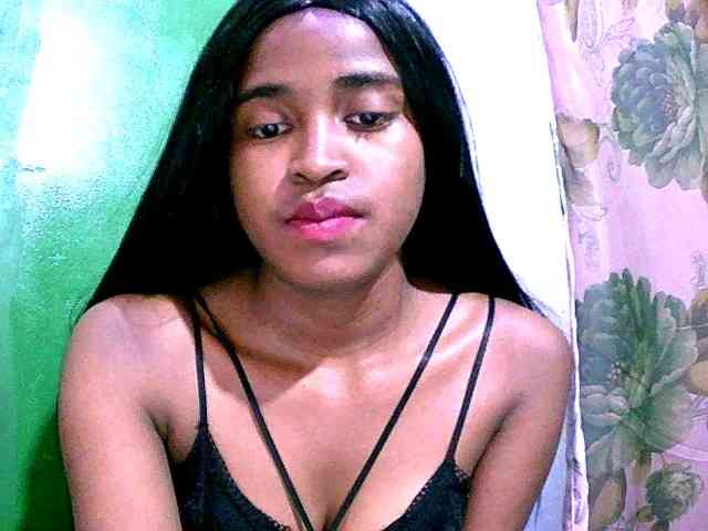 Blacksexy1 webcam