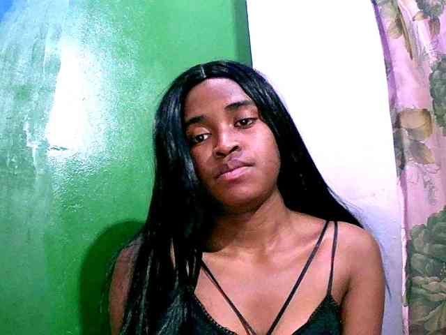 Blacksexy1 webcam