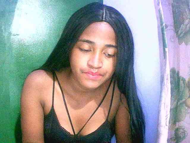 Blacksexy1 webcam