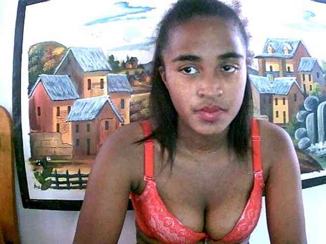 Blacksexy1 webcam