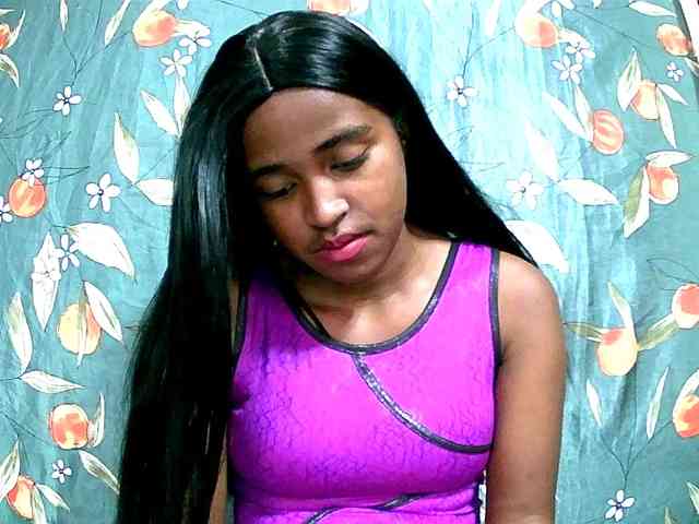 Blacksexy1 webcam