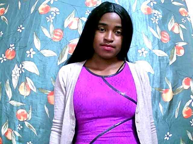 Blacksexy1 webcam