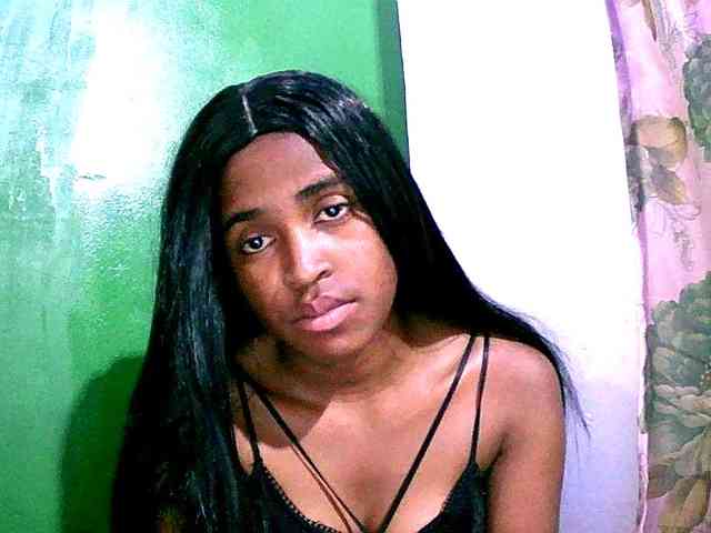 Blacksexy1 webcam