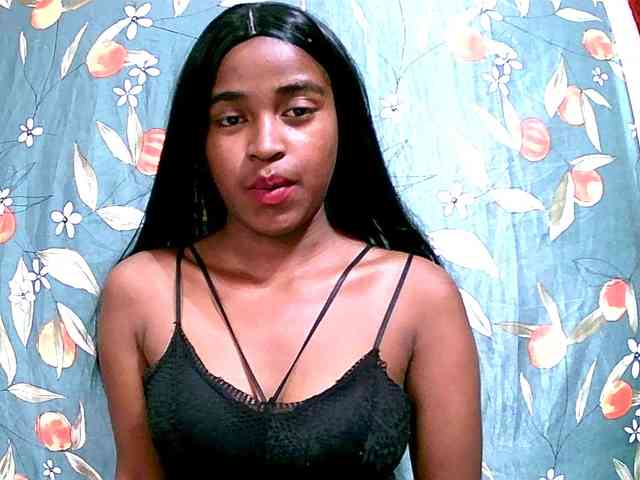 Blacksexy1 webcam