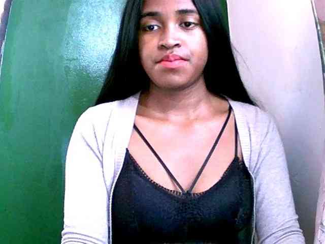 Blacksexy1 webcam