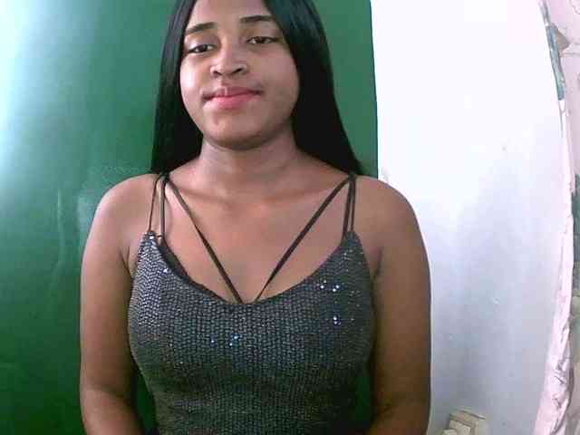 Blacksexy1 webcam