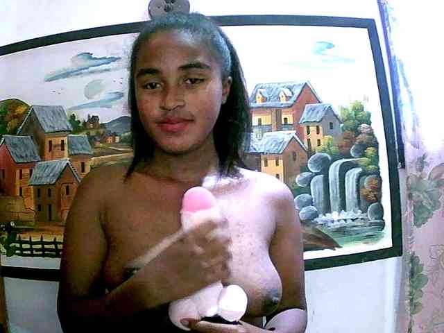 Blacksexy1 webcam