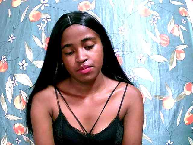 Blacksexy1 webcam