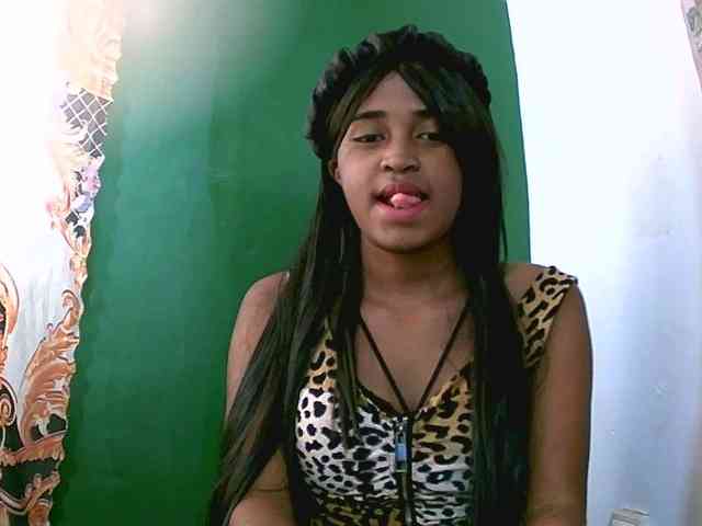 Blacksexy1 webcam