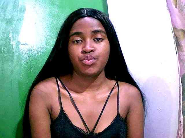 Blacksexy1 webcam