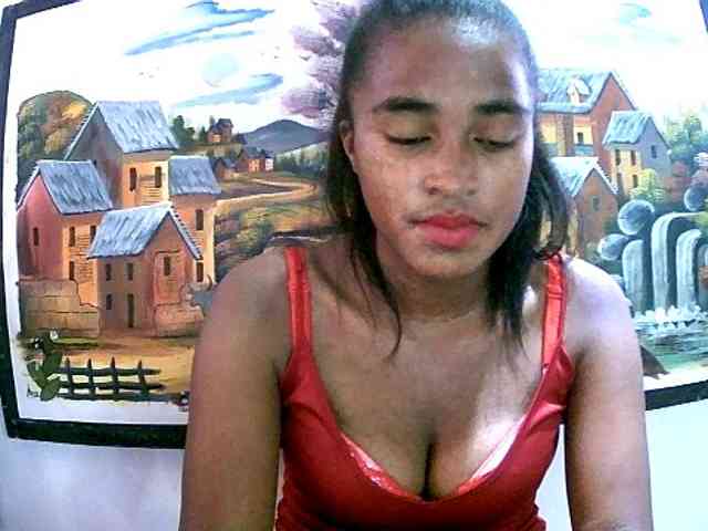 Blacksexy1 webcam