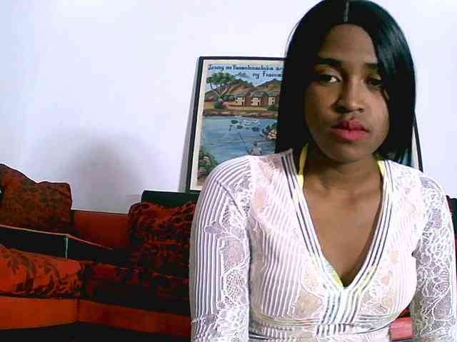 Blacksexy1 webcam