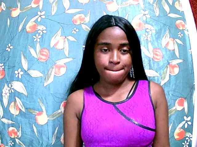 Blacksexy1 webcam