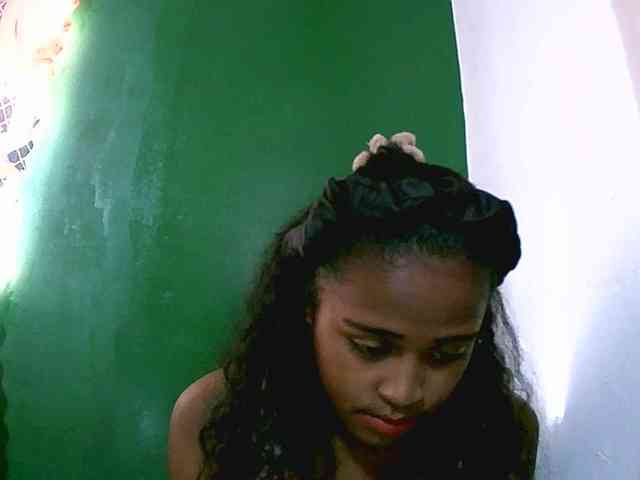 Blacksexy1 webcam