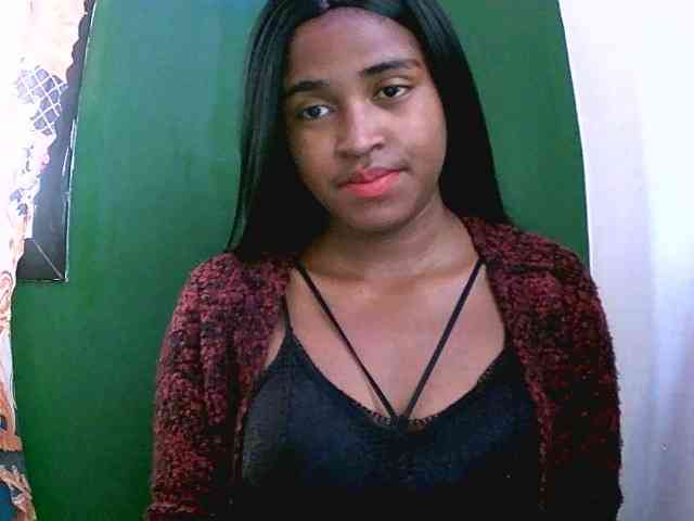 Blacksexy1 webcam