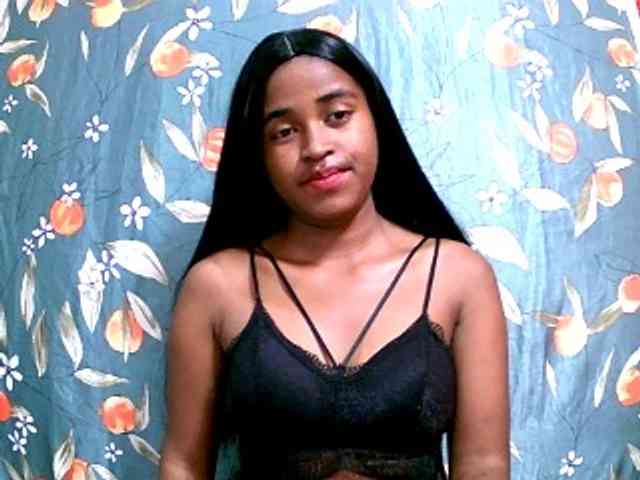 Blacksexy1 webcam
