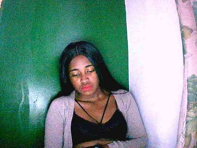 Blacksexy1 webcam