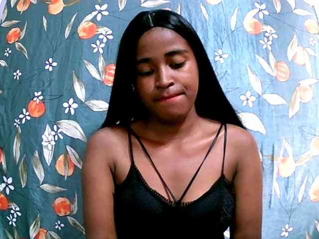 Blacksexy1 webcam