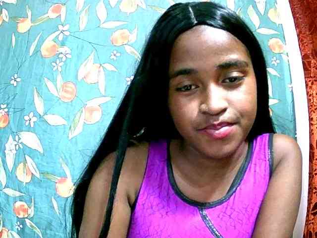 Blacksexy1 webcam