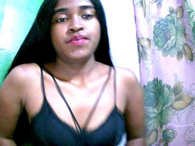 Blacksexy1 webcam