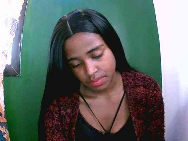 Blacksexy1 webcam