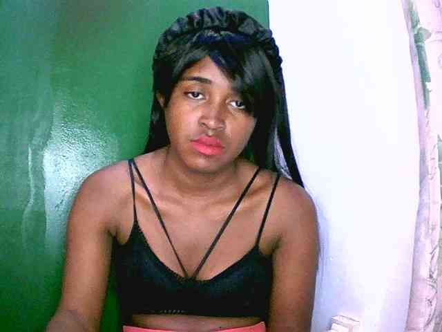 Blacksexy1 webcam