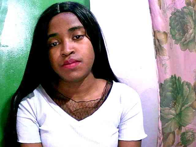 Blacksexy1 webcam