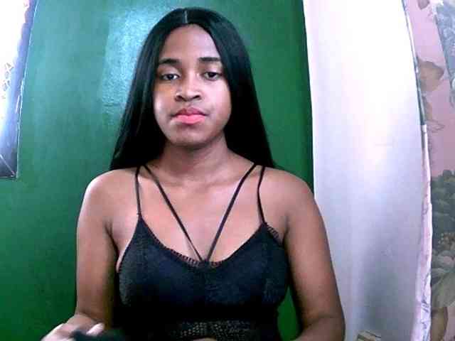 Blacksexy1 webcam