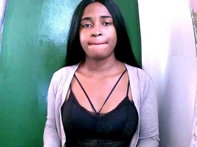 Blacksexy1 webcam