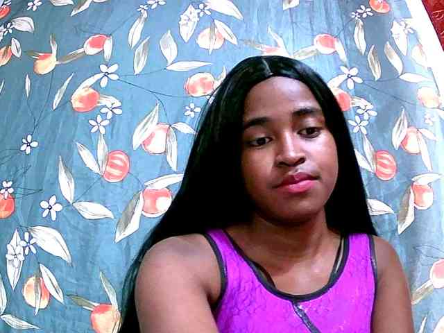 Blacksexy1 webcam