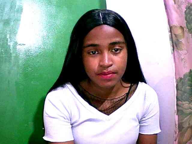 Blacksexy1 webcam